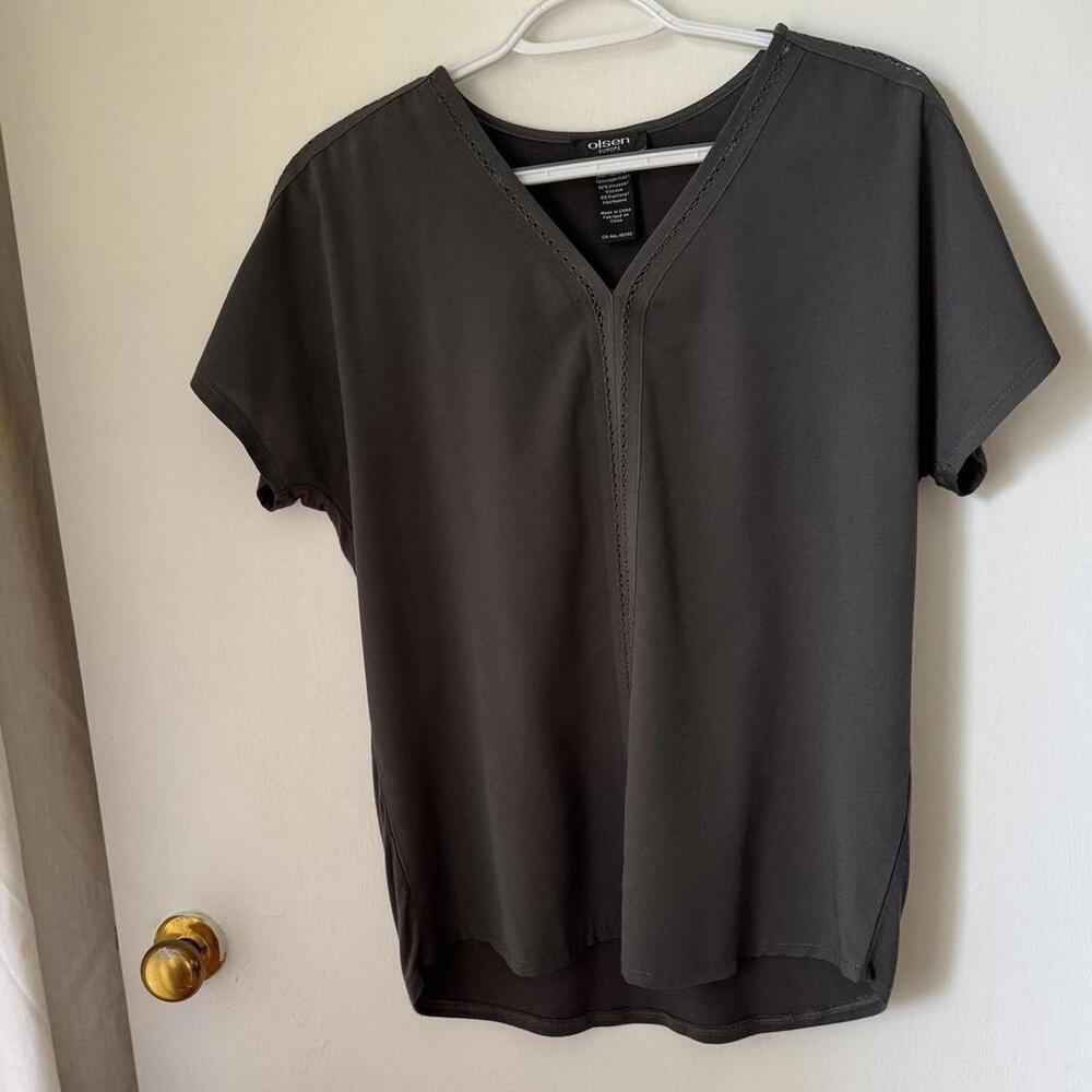 Olsen short sleeved women's top like new size S-M 8! Dark green grey shirt tops